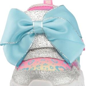 Skechers Kids Girls Infinite Heart Lights-Bowie Sneaker, Silver/Turquoise. Size